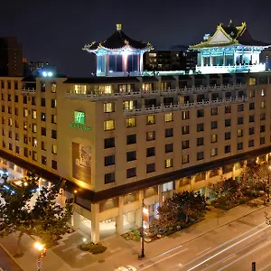 holiday-inn-select-montreal-centre-ville-downtown.hotels-in-montreal.org/