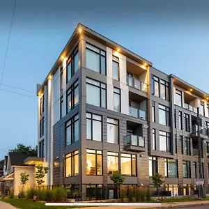 Westview Luxury Apartahotel Otawa