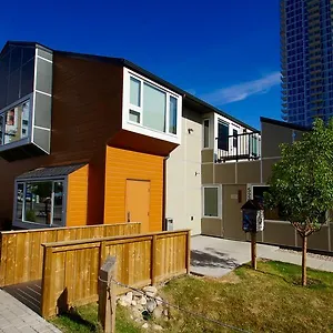 hi-calgary-city-centre-hostels.calgaryhotelsearch.com/